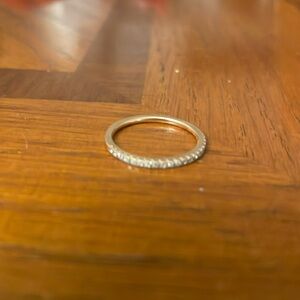 Diamond gold band 6-7 size estimate